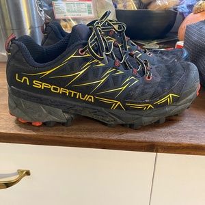 La Sportiva Stabilizer Trail Runner- Mens 8.5/41